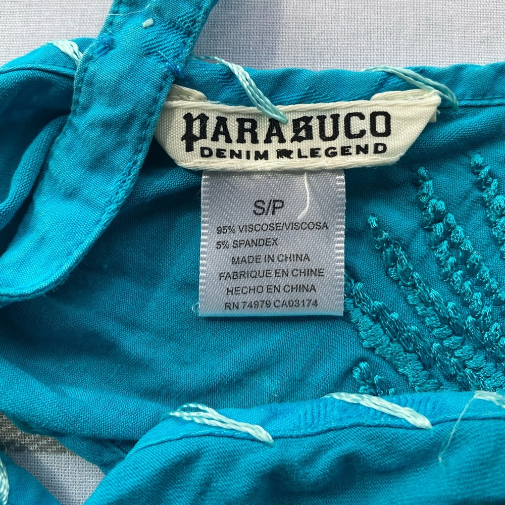 Parasuco turquoise v-neck top t-shirt with design - Picture 8 of 8